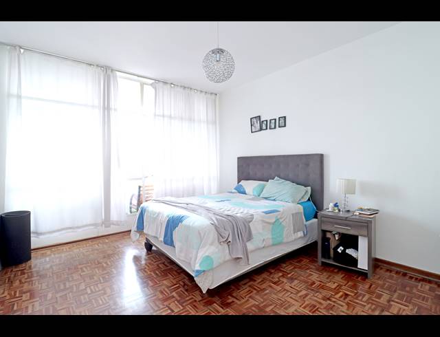 2 BEDROOM APARTMENT FOR SALE IN KEW